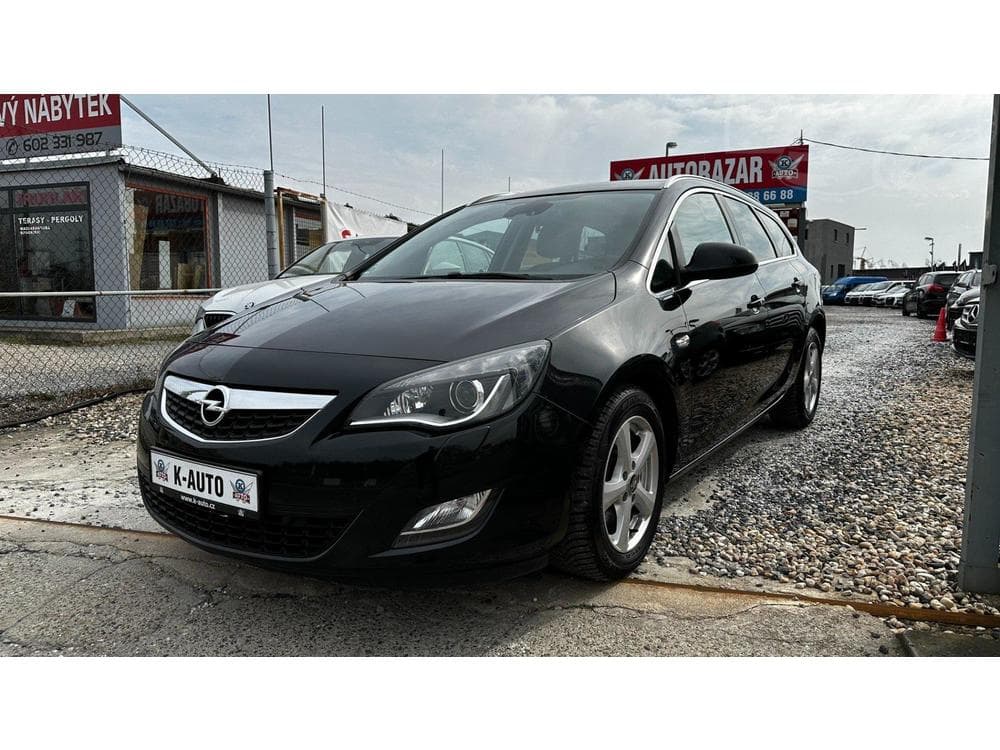 2011 Opel ASTRA