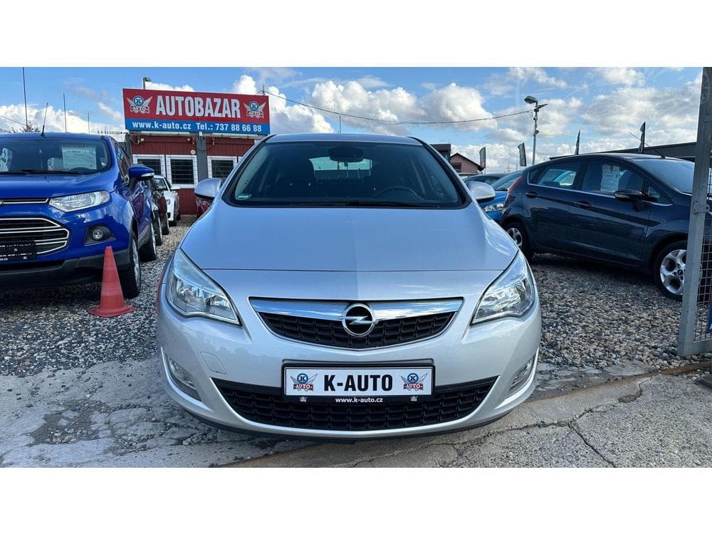 2012 Opel ASTRA - 2