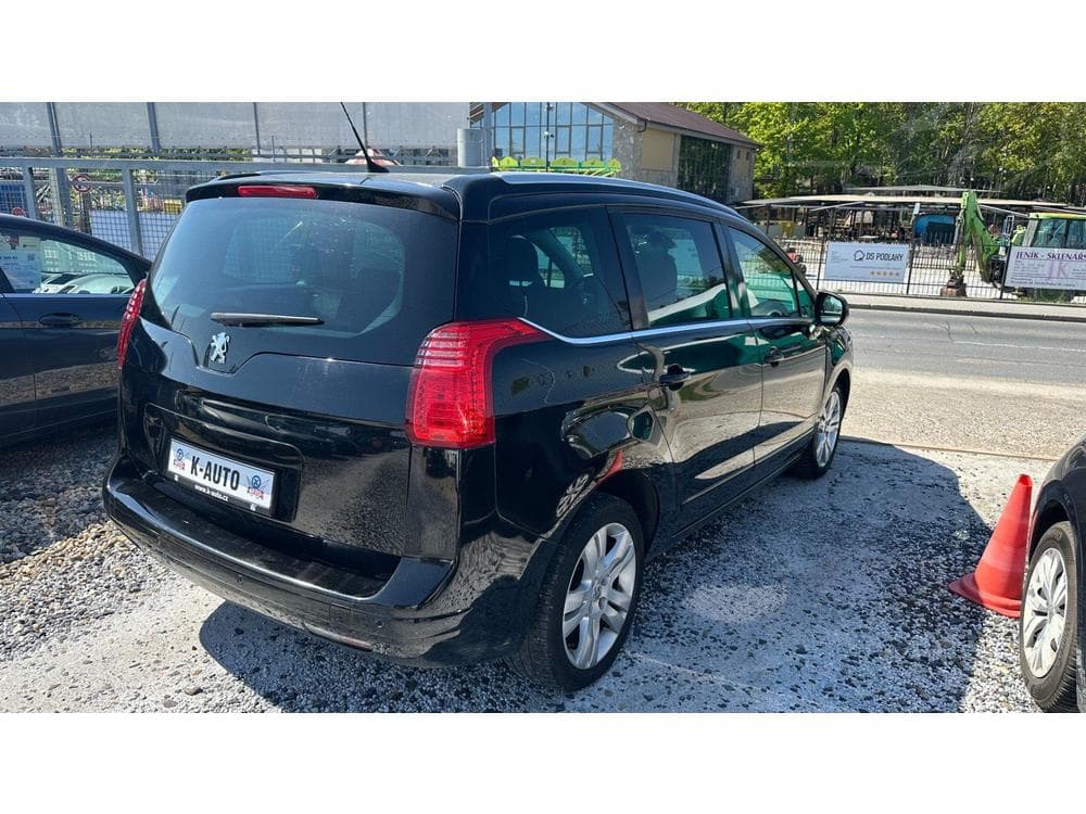 2011 Peugeot 5008 - 3