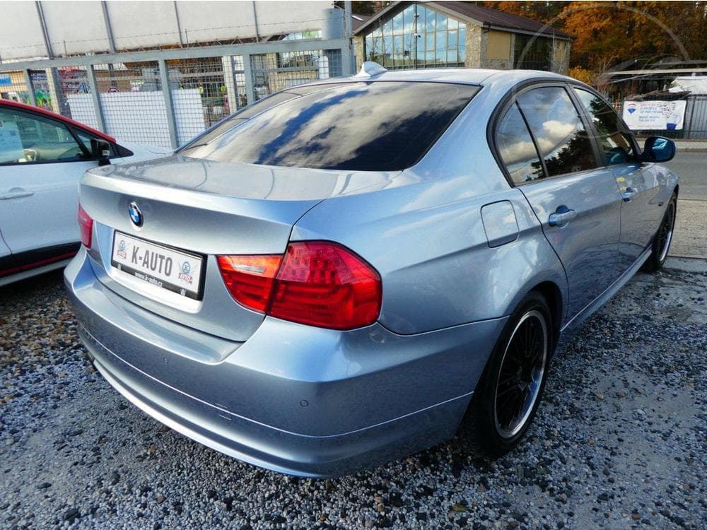 2009 BMW 3-SERIES - 3