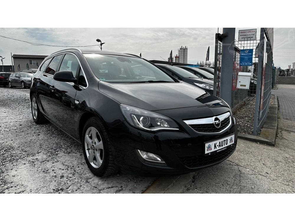 2011 Opel ASTRA - 3