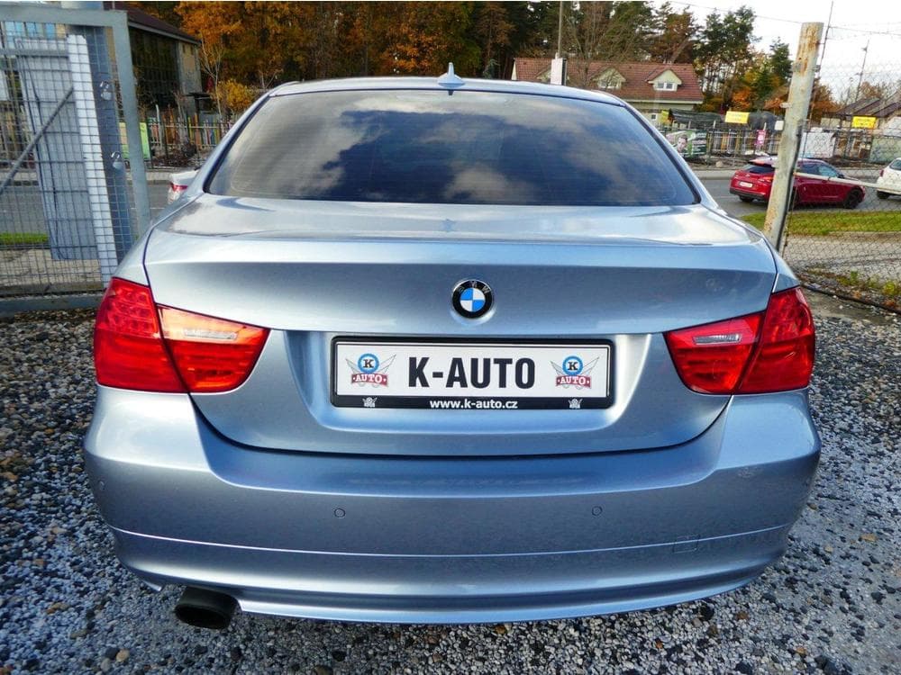 2009 BMW 3-SERIES - 4