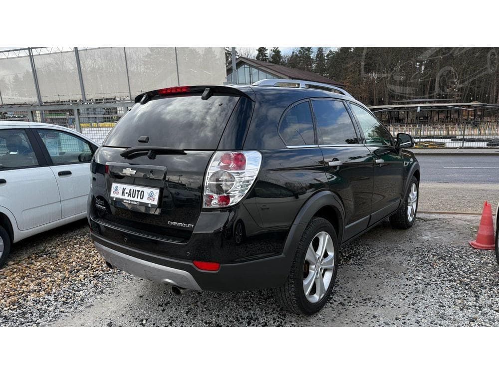 2012 Chevrolet Captiva - 4