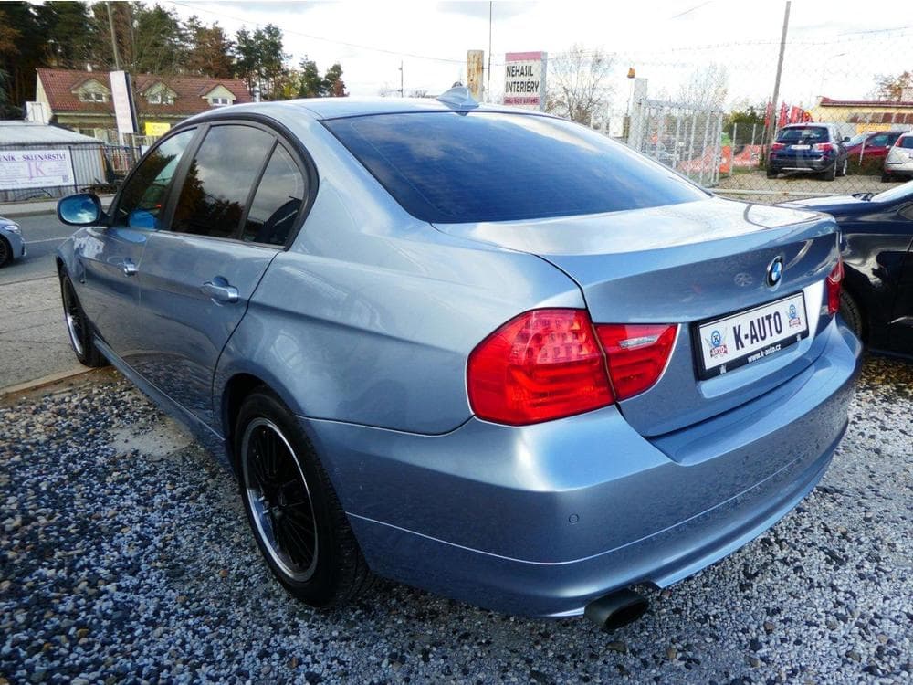 2009 BMW 3-SERIES - 5