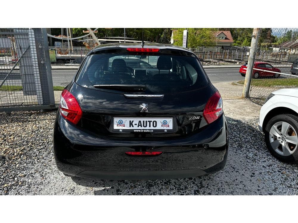 2014 Peugeot 208 - 5