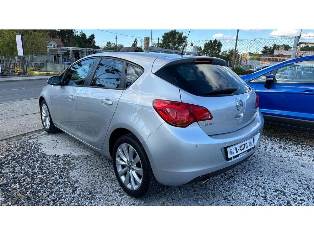 2012 Opel ASTRA - 6