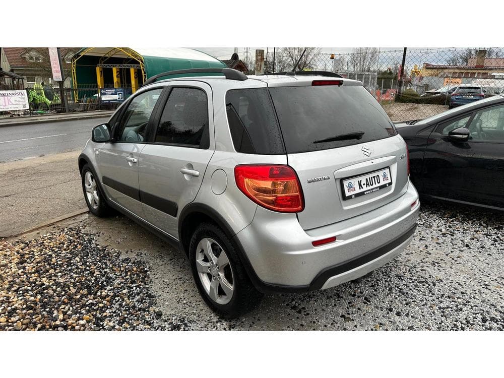 2009 Suzuki SX4 - 6