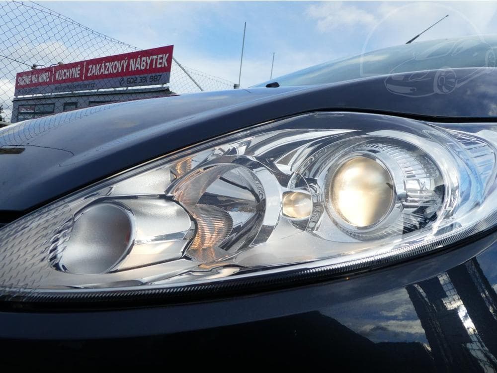 2009 Ford FIESTA - 7