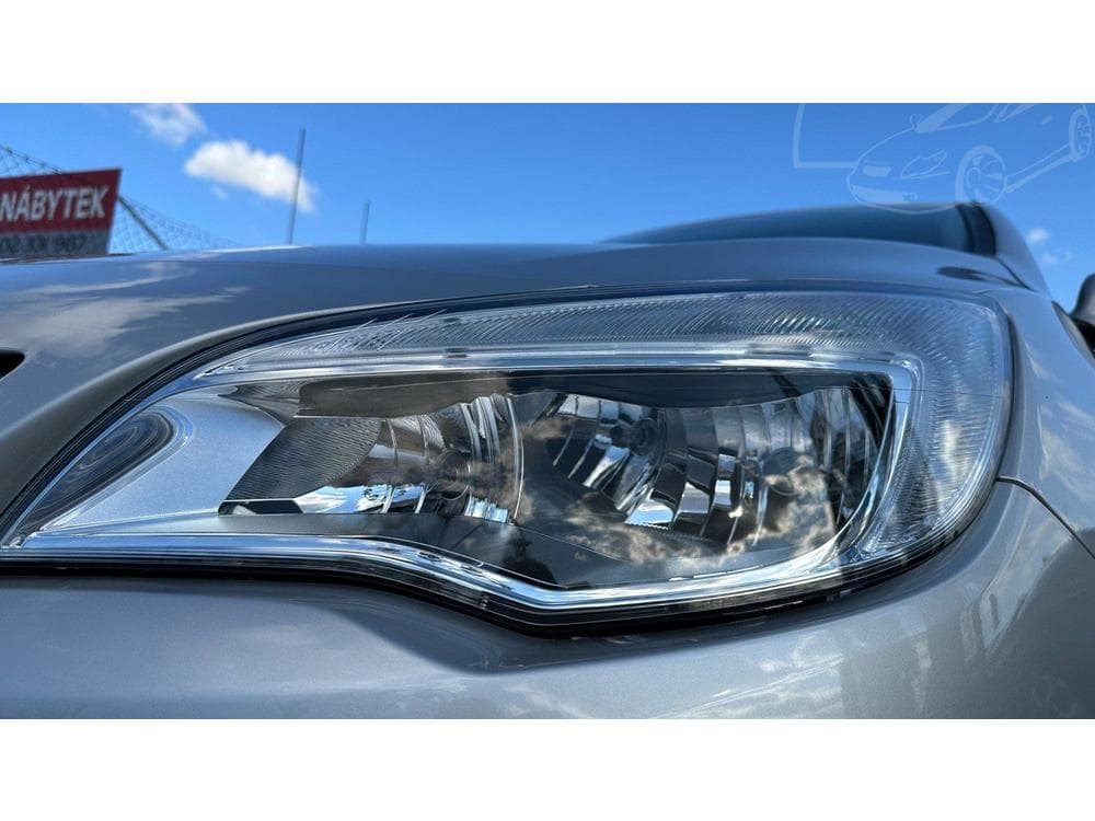 2012 Opel ASTRA - 7