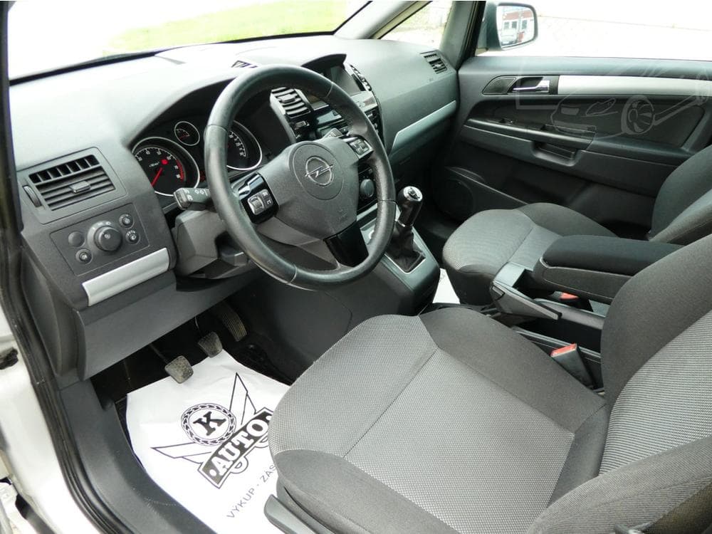 2012 Opel ZAFIRA - 8