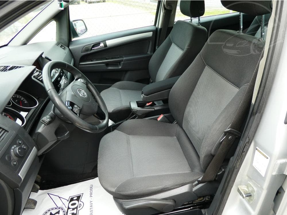 2012 Opel ZAFIRA - 9