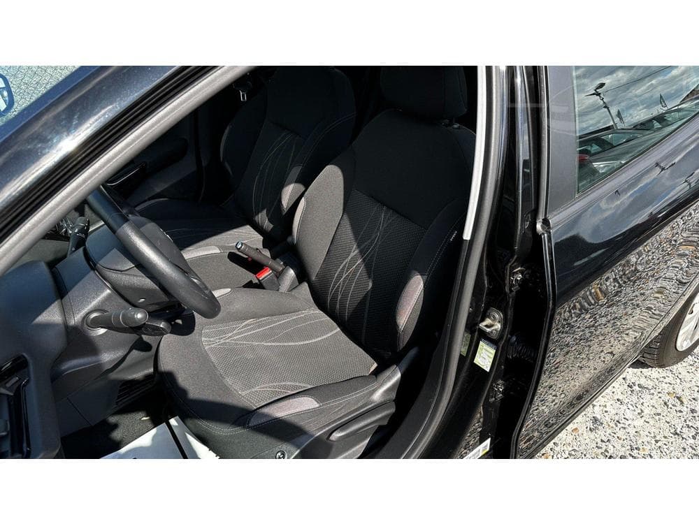 2014 Peugeot 208 - 9