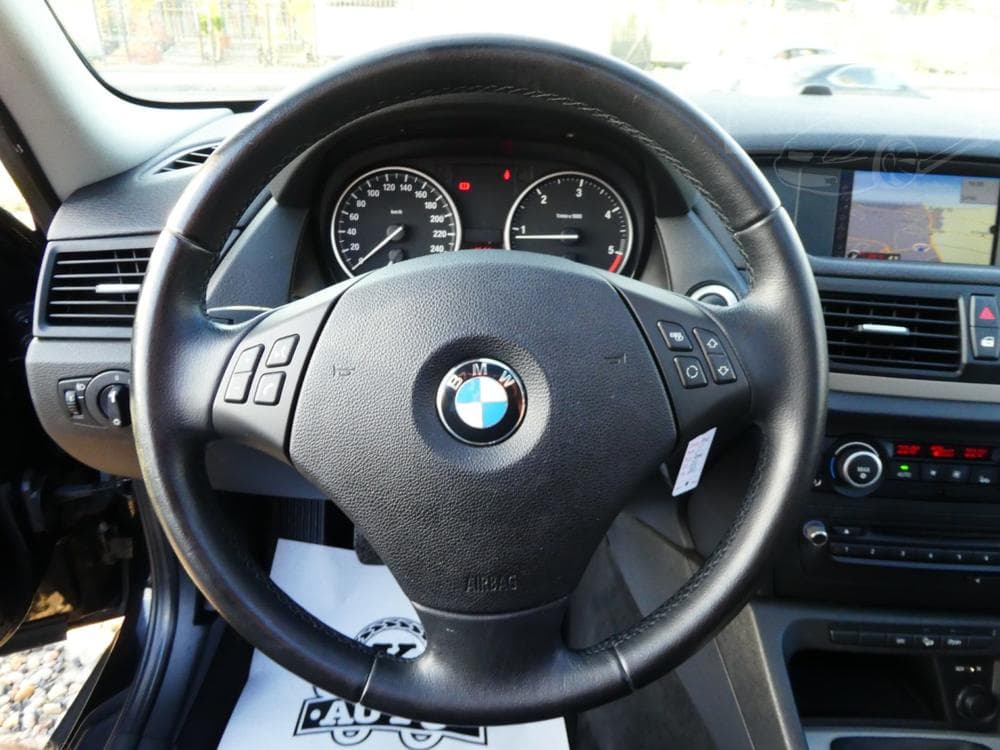 2010 BMW X1 - 14