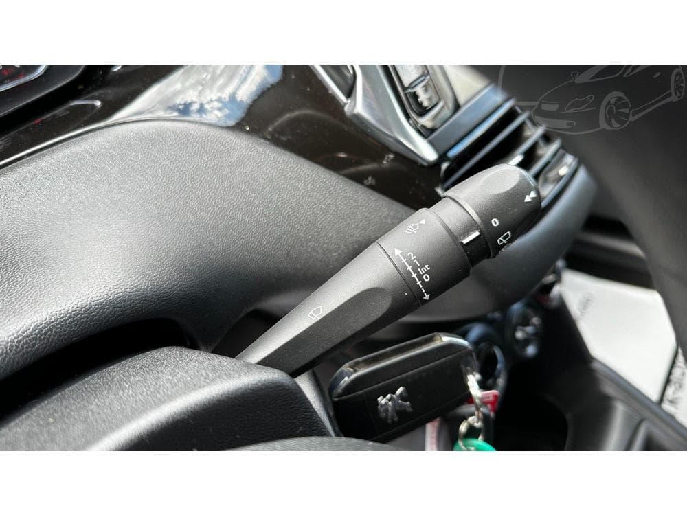 2014 Peugeot 208 - 14