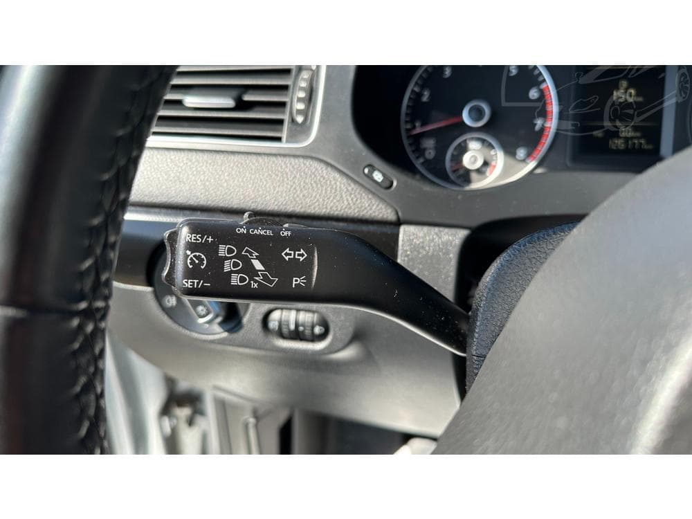 2011 Volkswagen JETTA - 14