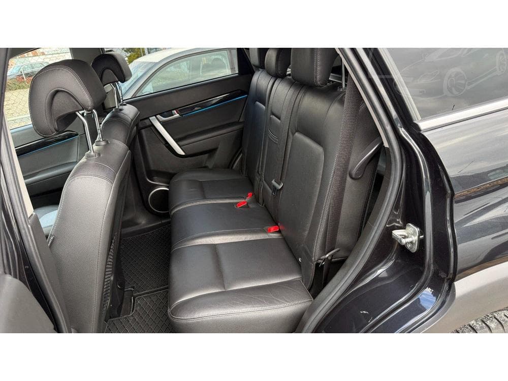 2012 Chevrolet Captiva - 16