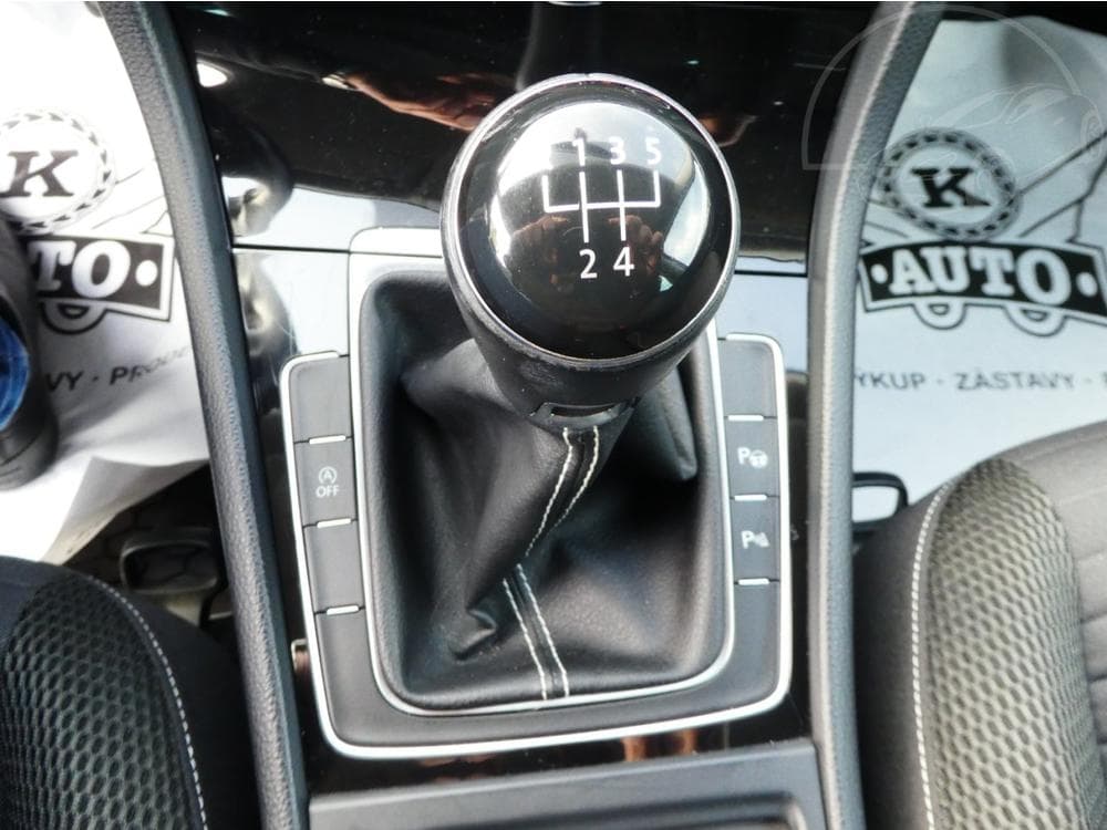 2014 Volkswagen GOLF - 17