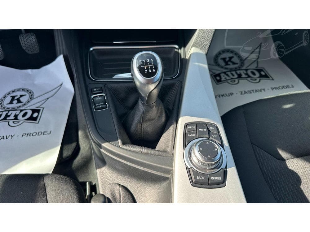 2012 BMW 3-SERIES - 17
