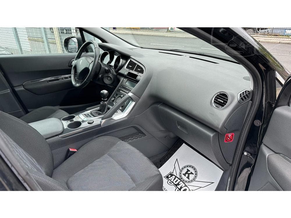 2010 Peugeot 3008 - 18