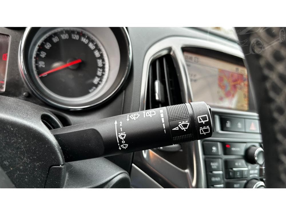 2011 Opel ASTRA - 19