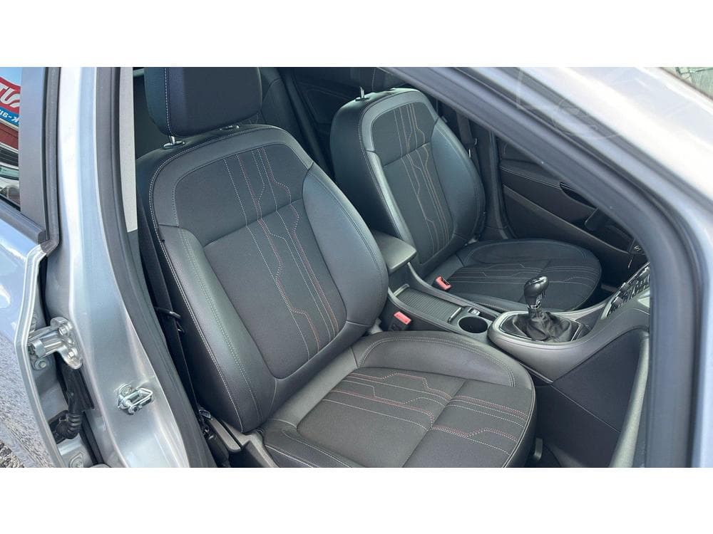 2012 Opel ASTRA - 19