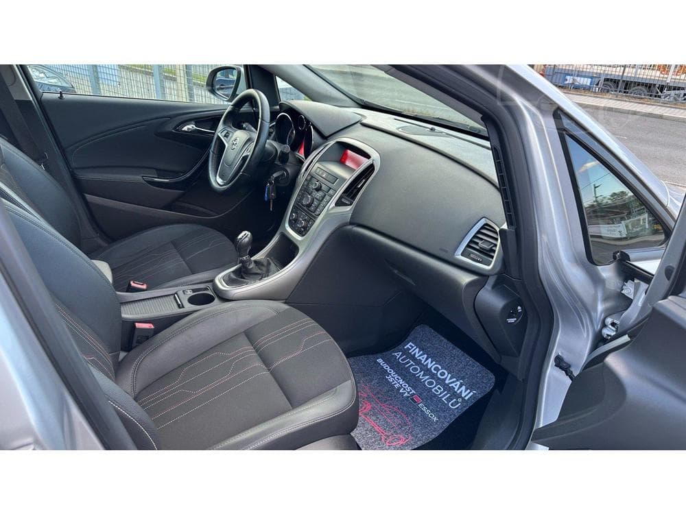 2012 Opel ASTRA - 20