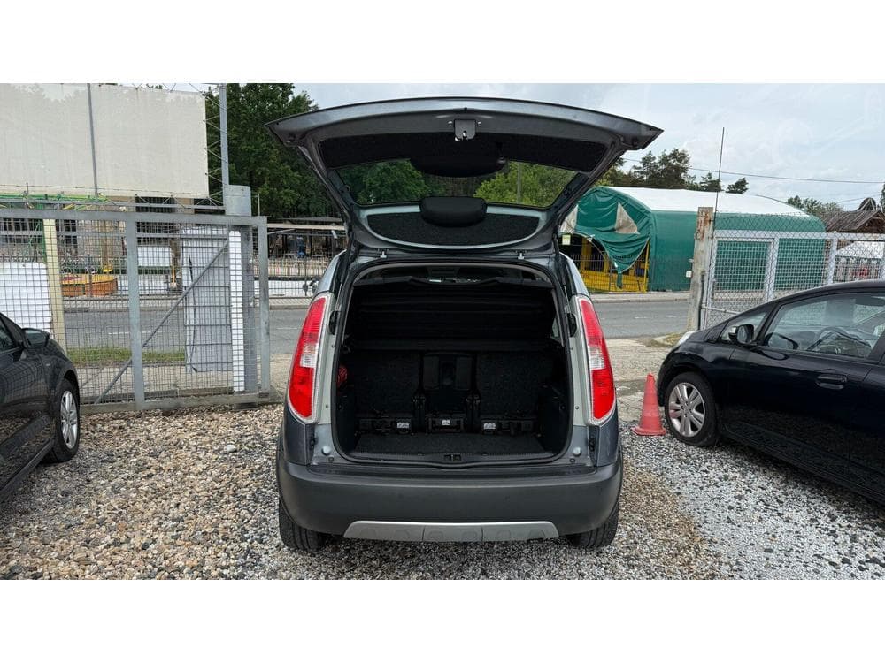2010 Škoda ROOMSTER - 39