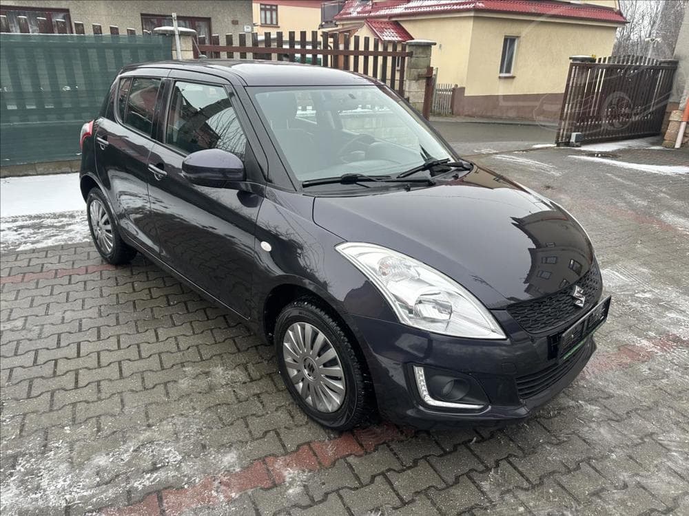 2015 Suzuki SWIFT