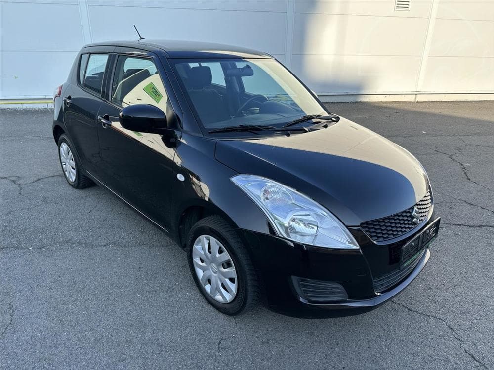 2012 Suzuki SWIFT