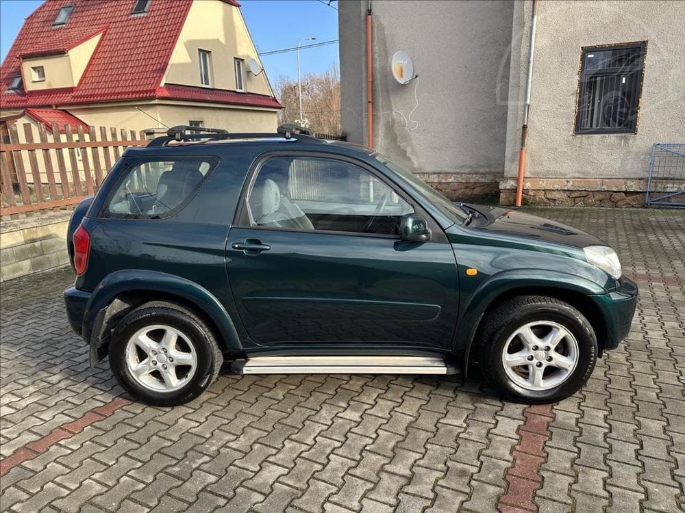 2003 Toyota RAV4 - 2