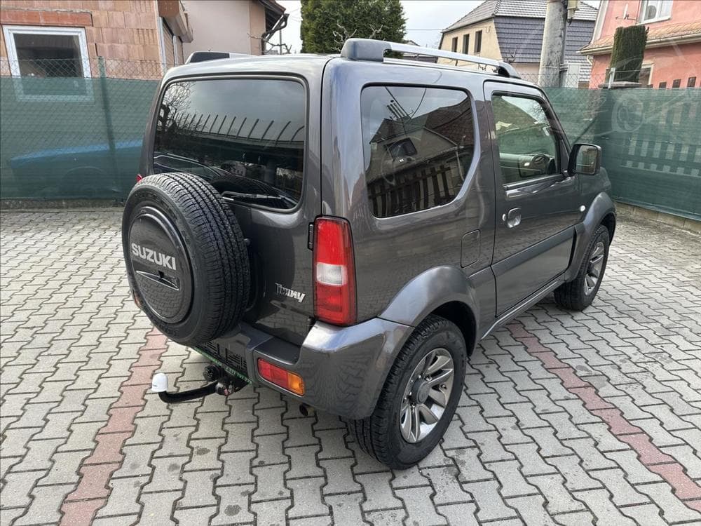 2016 Suzuki Jimny - 3