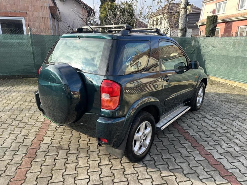 2003 Toyota RAV4 - 3