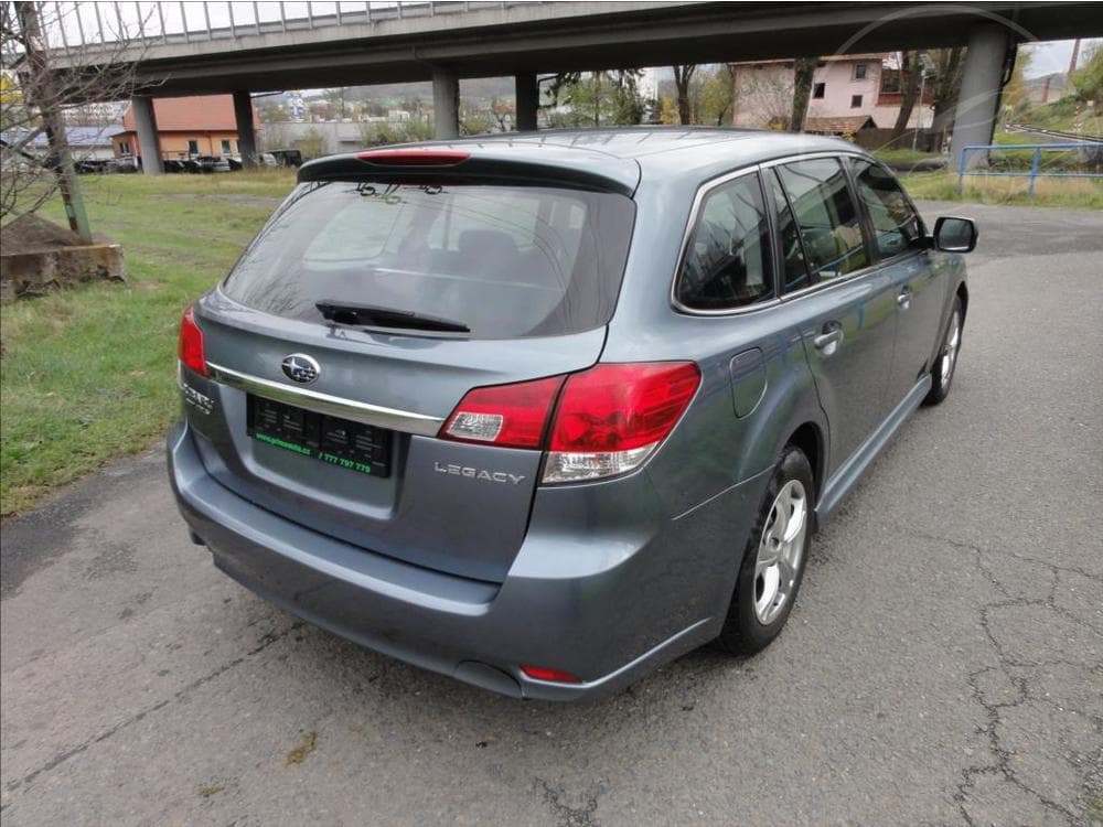 2009 Subaru Legacy - 4