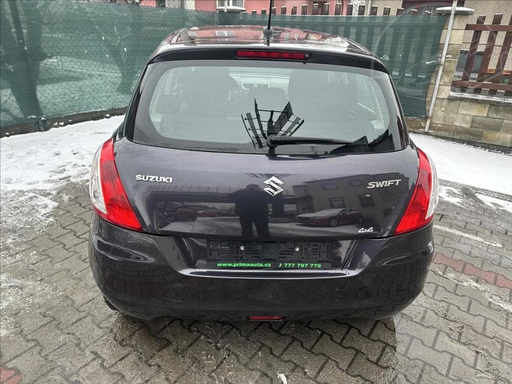 2015 Suzuki SWIFT - 4