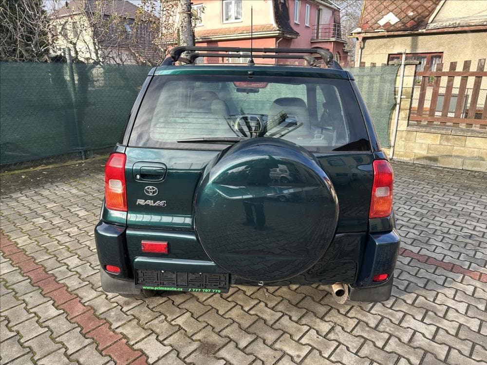2003 Toyota RAV4 - 4