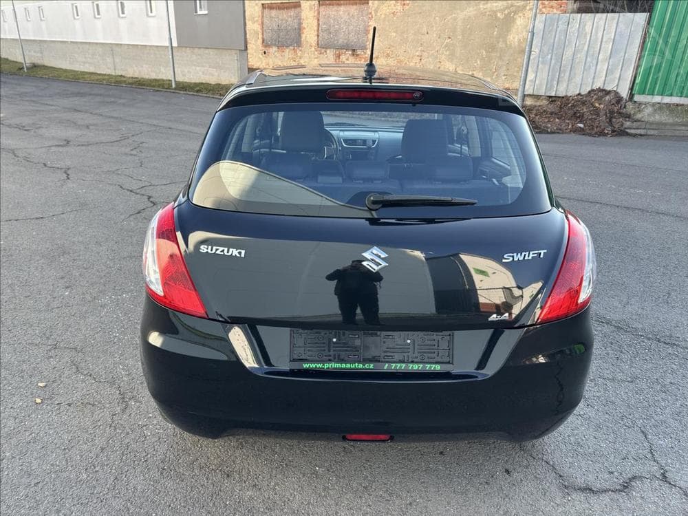 2012 Suzuki SWIFT - 4
