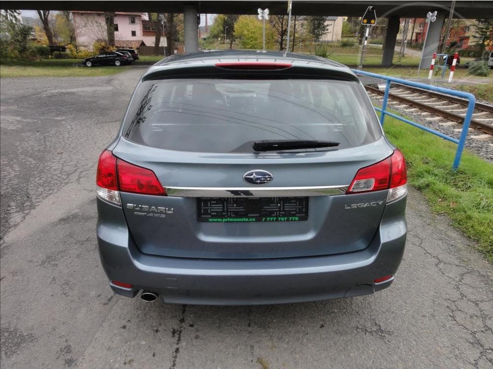 2009 Subaru Legacy - 5