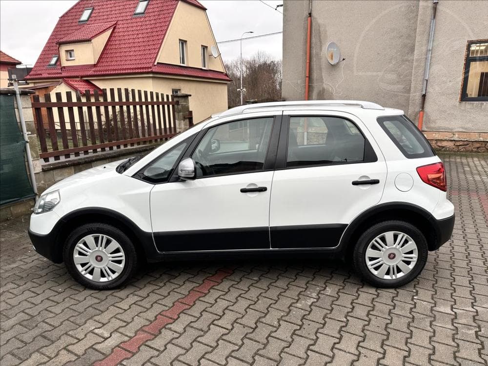 2014 Fiat SEDICI - 8