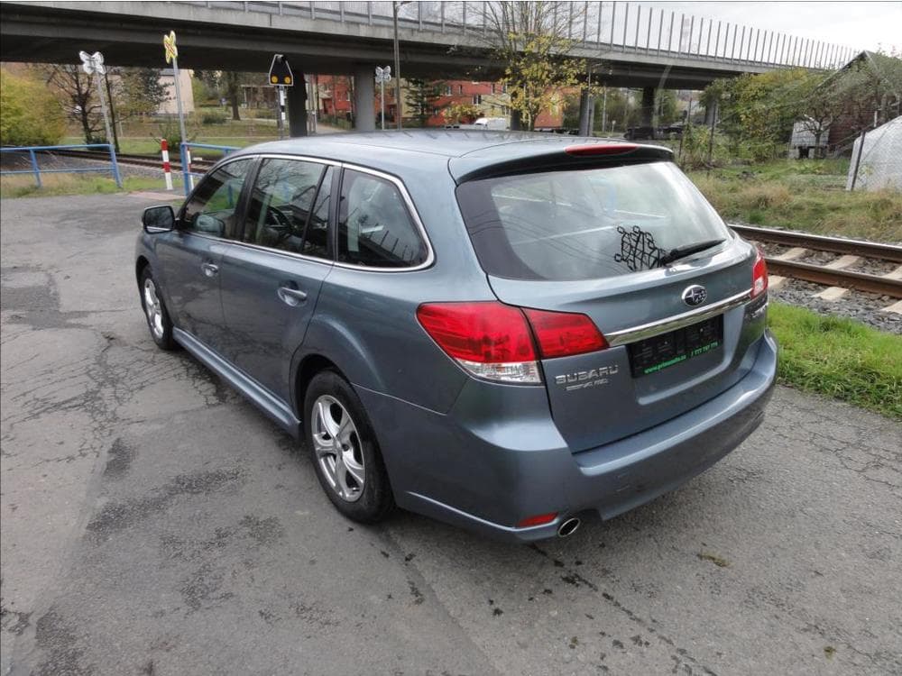2009 Subaru Legacy - 8