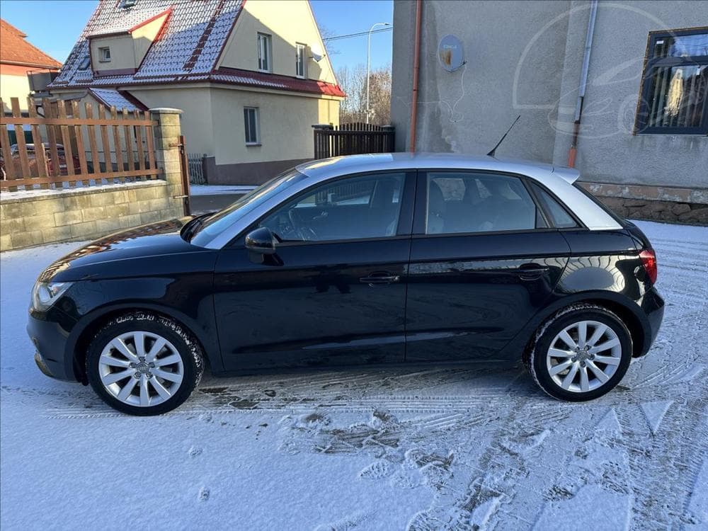 2012 Audi A1 - 8