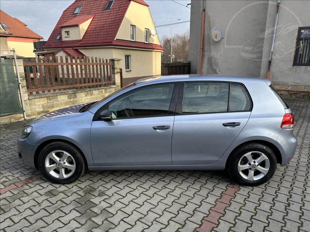 2009 Volkswagen GOLF - 8