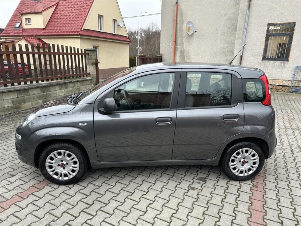 2017 Fiat PANDA - 8