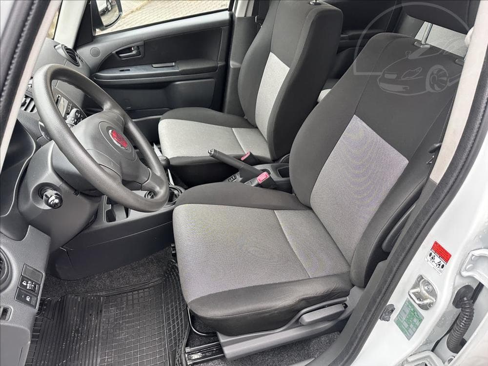 2014 Fiat SEDICI - 12