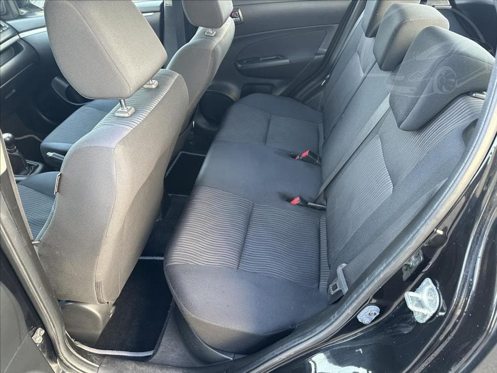 2012 Suzuki SWIFT - 12