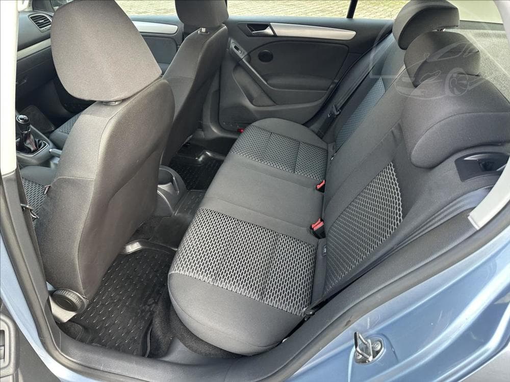 2009 Volkswagen GOLF - 13