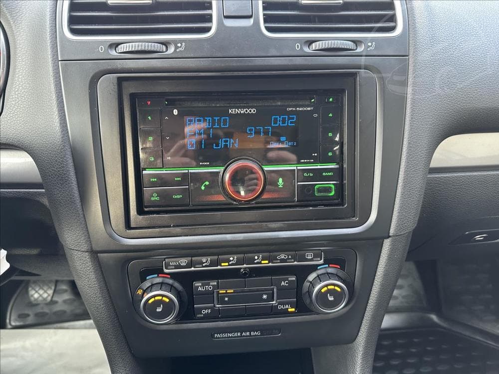 2009 Volkswagen GOLF - 16