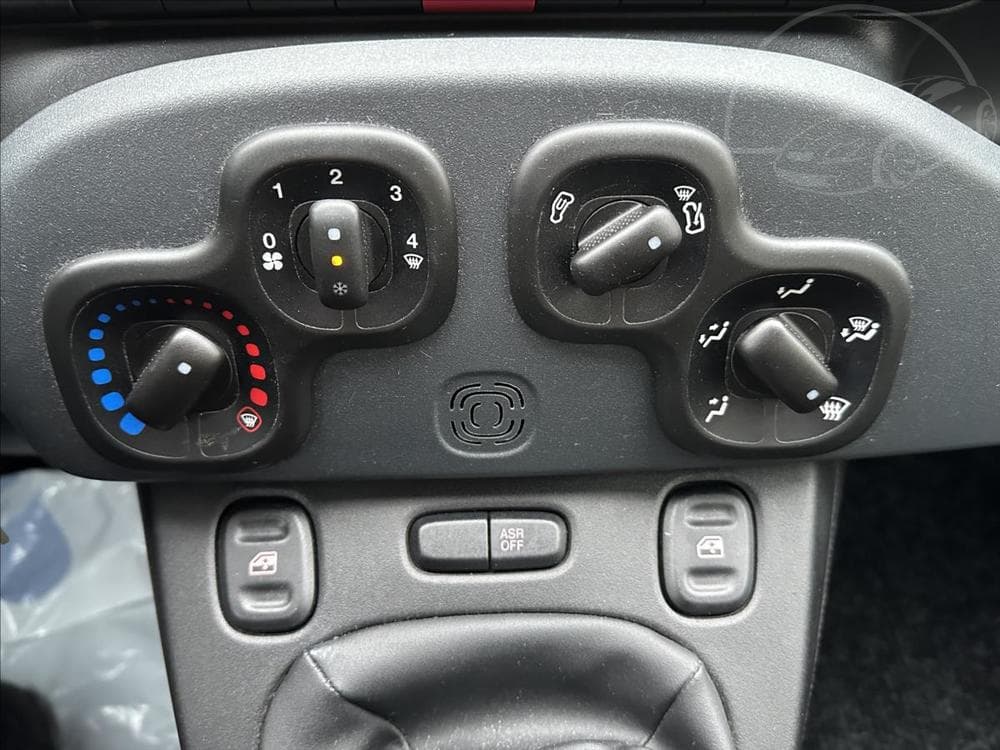 2017 Fiat PANDA - 17