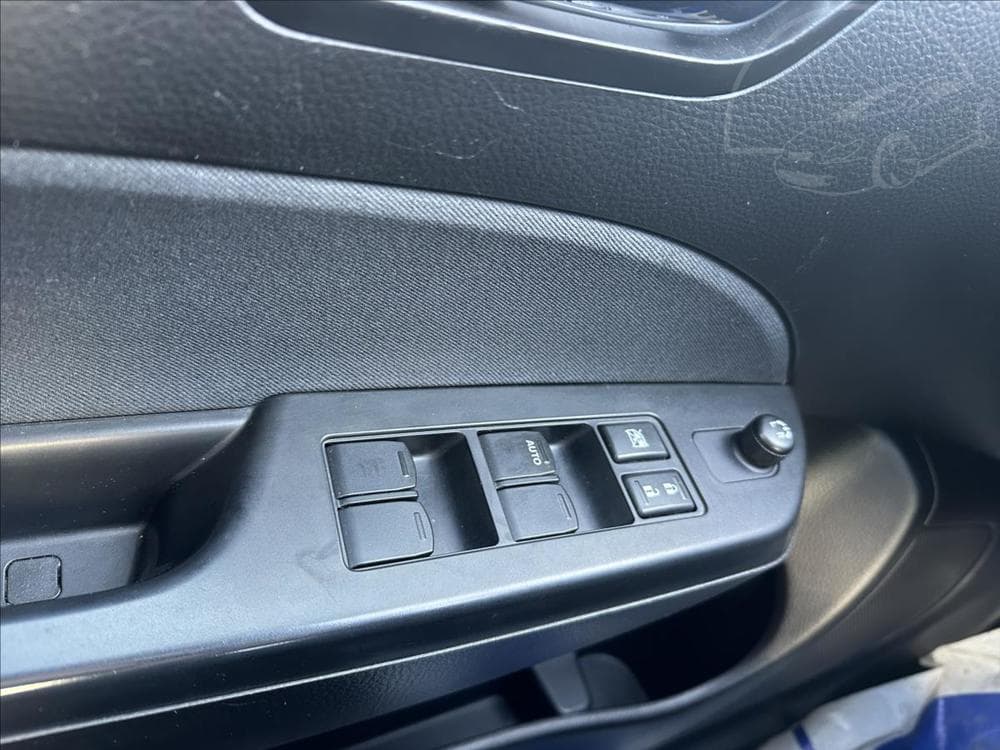 2012 Suzuki SWIFT - 18