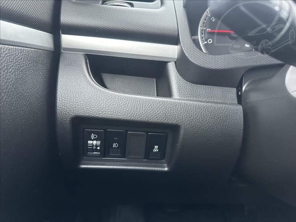 2015 Suzuki SWIFT - 19