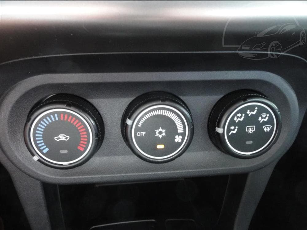 2013 Mitsubishi Lancer - 19